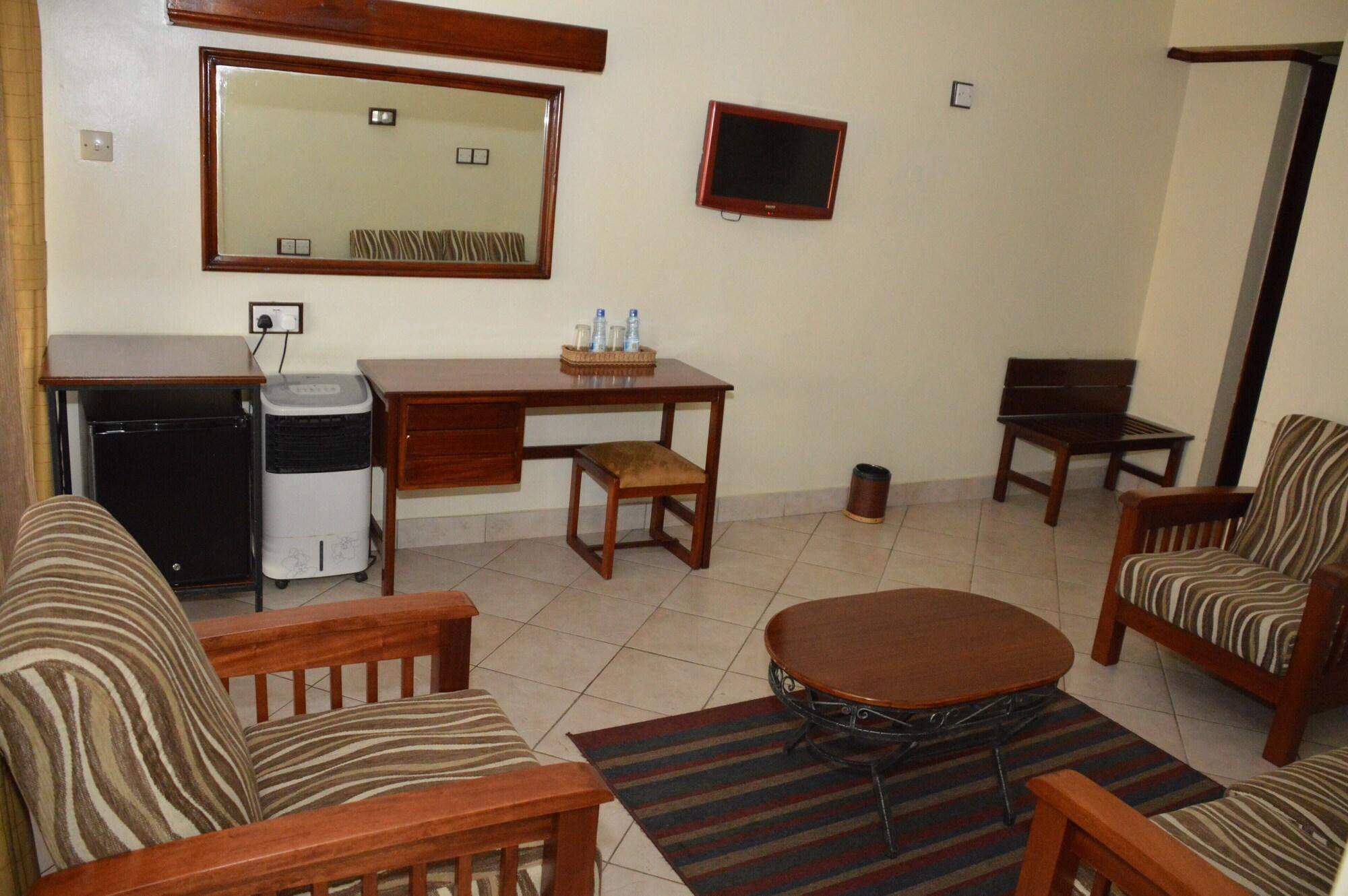 Sentrim 680 Hotel Nairobi Esterno foto