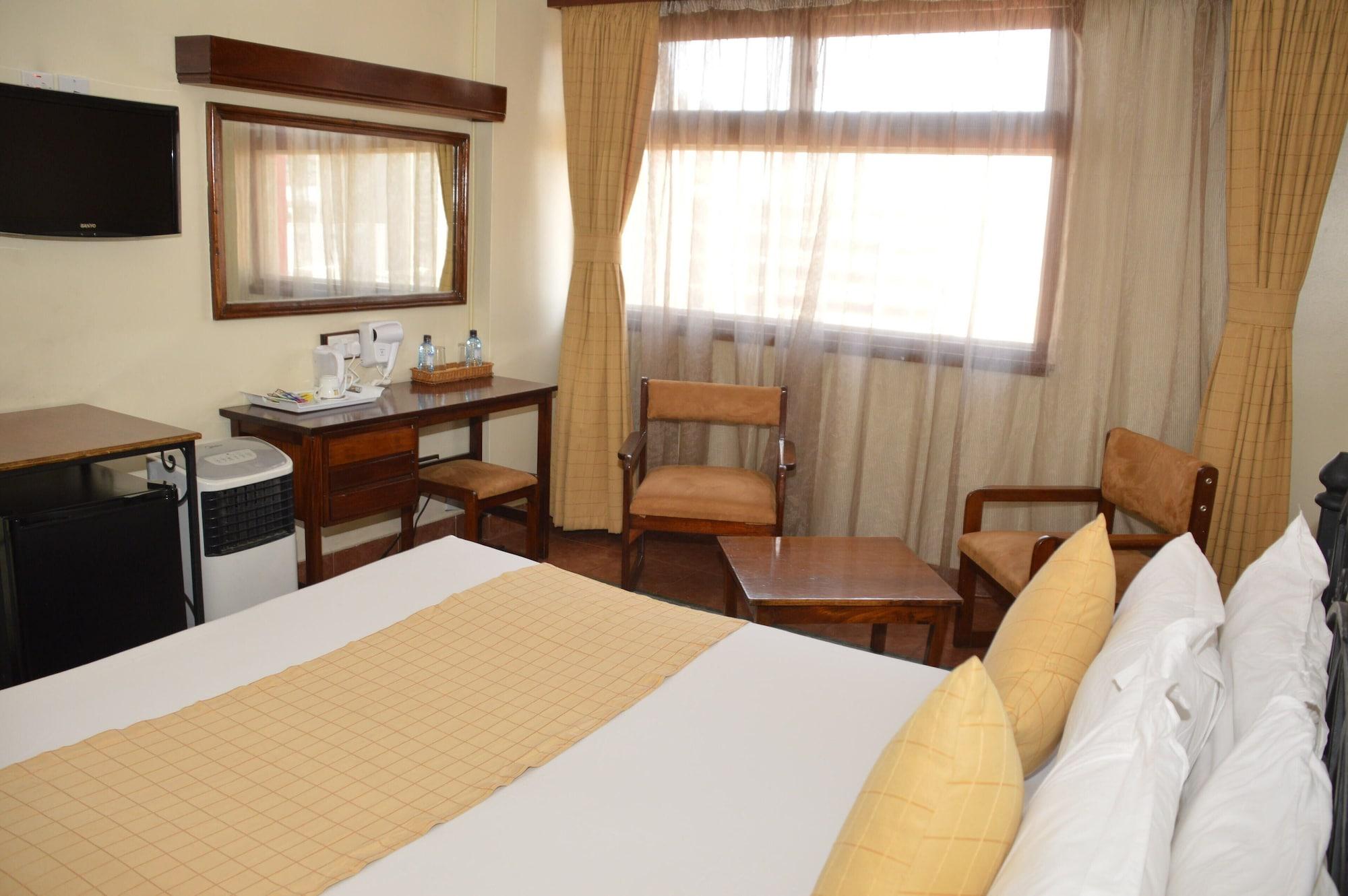 Sentrim 680 Hotel Nairobi Esterno foto