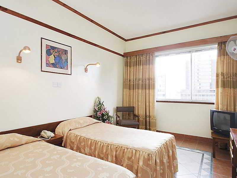 Sentrim 680 Hotel Nairobi Esterno foto